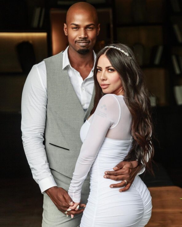 Jimena Sánchez se casa con el cantante Tis Zombie