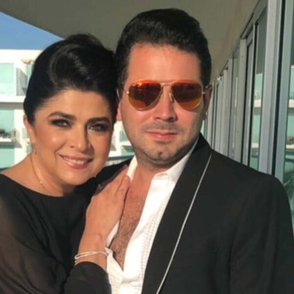 José Eduardo Derbez llamó a su mamá tras su primera experiencia sexual