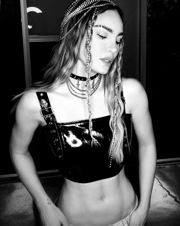 Karla Díaz acusa a Belinda de destruir su carrera de cantante