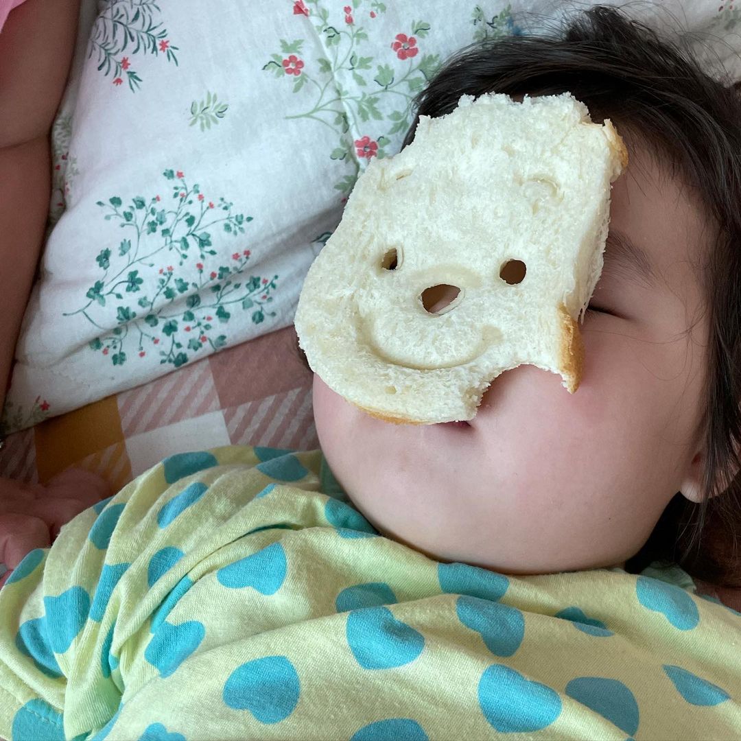 La niña coreana de stikers de WhatsApp, Jinmiran, celebra sus cinco años