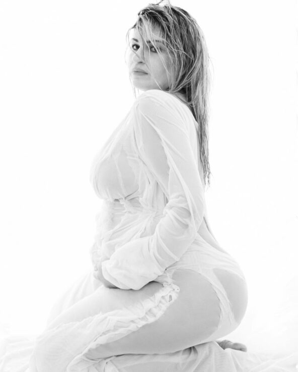 Laura Bozzo será abuela prófuga; su hija Victoria está embarazada