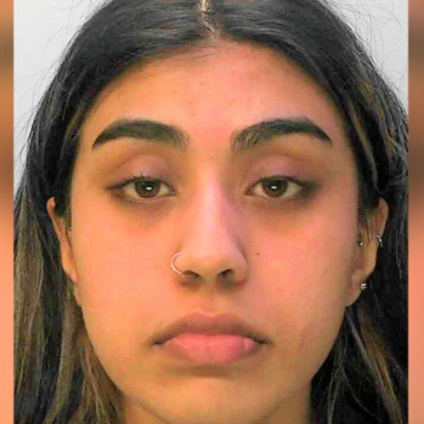 Condenan a maestra a cinco años de cárcel por tener sexo con un alumno