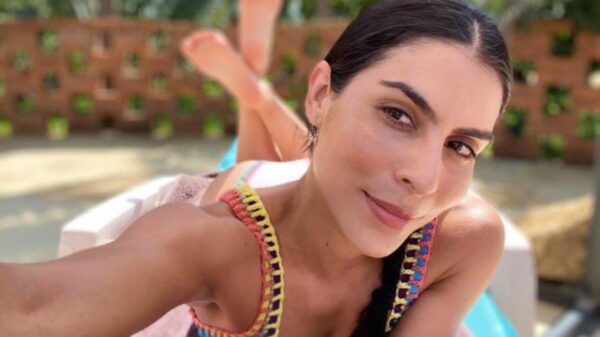  María León confiesa que su abuelo la llamó “golfa”