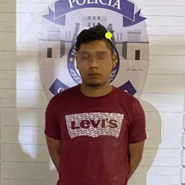 Cancún: "Apañan" a presunto narcomenudista en la SM 72