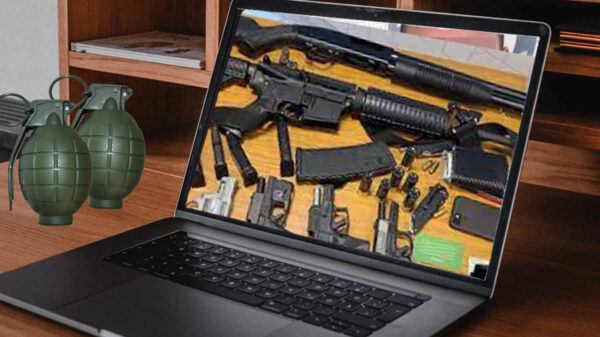 Video: Redes sociales, campo fértil para tráfico ilegal de armas en México