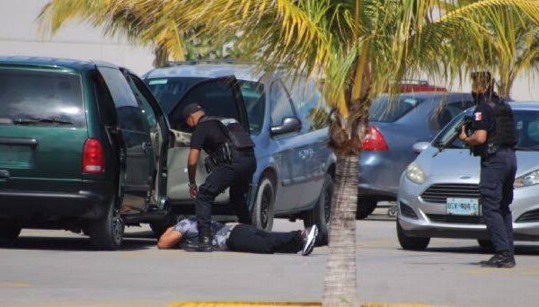 Detienen a cuatro integrantes de celular criminal en Cancún.