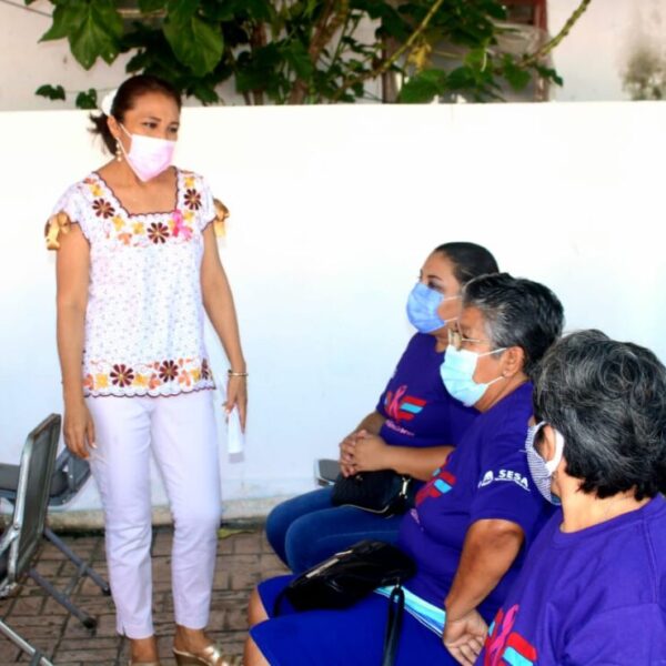 DIF Municipal realiza pruebas de VPH, exploración mamaria y Papanicolaou