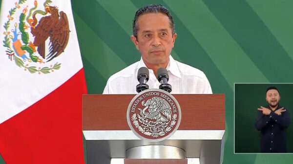 Quintana Roo está entre las primeras tres entidades con mayor número de vacunación: Carlos Joaquín