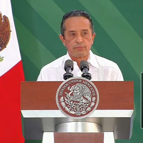 Quintana Roo está entre las primeras tres entidades con mayor número de vacunación: Carlos Joaquín