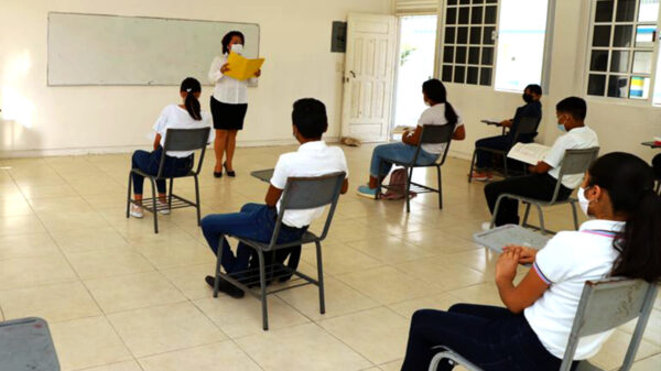 En Quintana Roo no habrá retorno generalizado a clases presenciales: SEQ