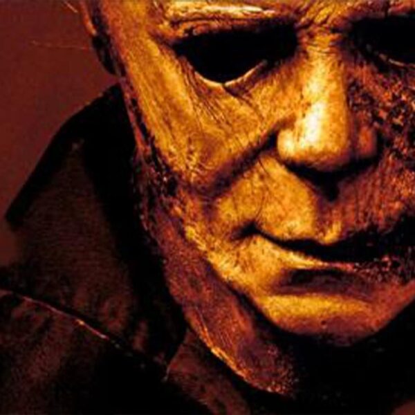 “Halloween Kills” supera expectativas y rompe la taquilla