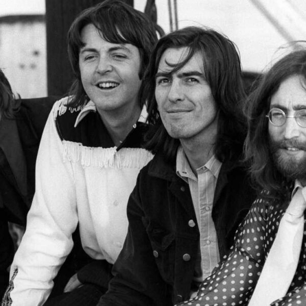 Revelarán los secretos de los Beatles en libro y documental