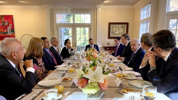 Prevé Clouthier una productiva e histórica jornada para México