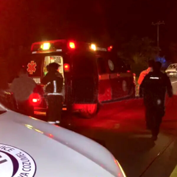 Cancún: Choque en libramiento a Mérida deja cinco turistas lesionados