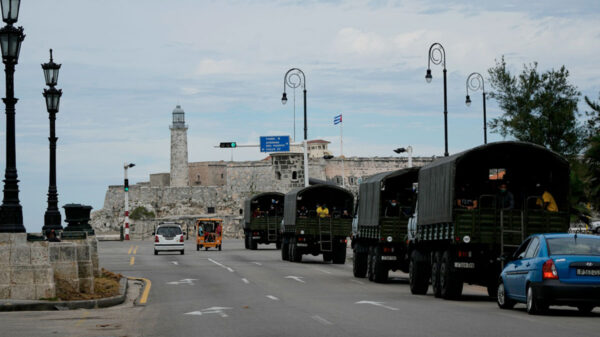 Sujetos armados disparan sobre adolescentes en un parte; hay seis heridos