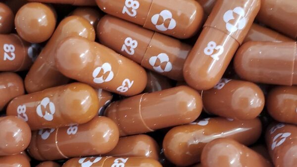 Avala Gran Bretaña pastilla anti Covid-19