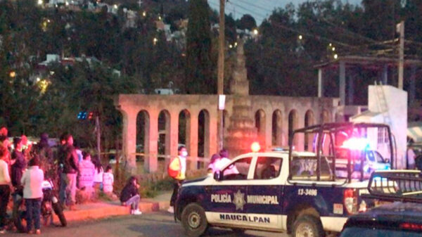 Sujetos armados asesinan a padre e hijo de oficio taxista