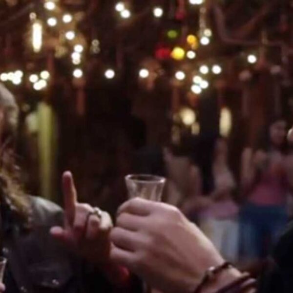 Así se escucha la nueva versión de “Mariposa traicionera” con Alejandro Fernández y Maná