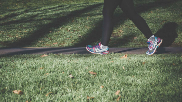 Aplica estas rutinas para cuando salgas a caminar, quemaras más calorías