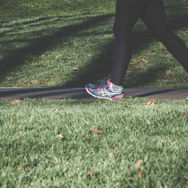 Aplica estas rutinas para cuando salgas a caminar, quemaras más calorías
