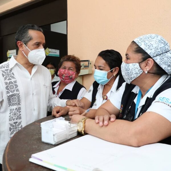 Alerta Carlos Joaquín por el inicio de la “cuarta ola” de Covid-19