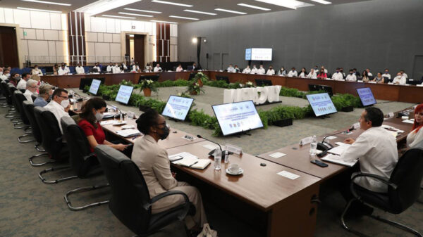 Participó Carlos Joaquín en reunión bilateral de gobernadores con el embajador de EE. UU