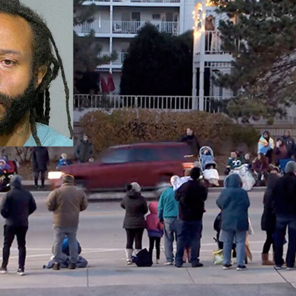 Detienen a sospechoso de atropellar a más de 40 personas en desfile navideño; hay 5 muertos