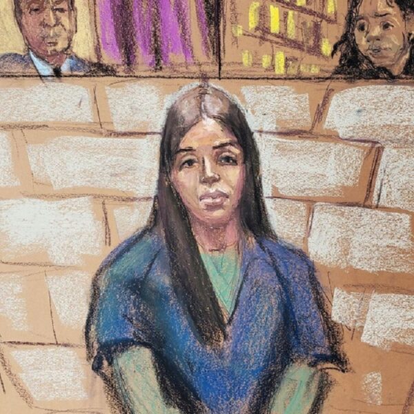 Condenan a tres años de prisión a Emma Coronel