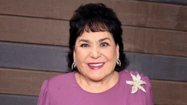 Hemorragia cerebral de Carmen Salinas ha ido disminuyendo