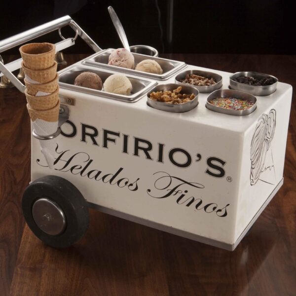 Desde noviembre Porfirio´s se pone el traje rojo