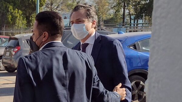 Pide FGR encarcelar de inmediato a Lozoya: juez le da otros 30 días