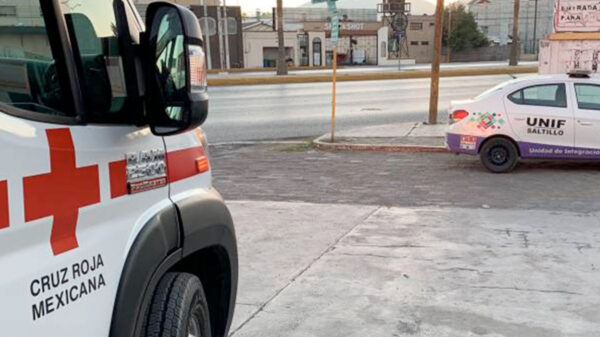 Sujeto golpea a su hija con un martillo; menor se encuentra grave