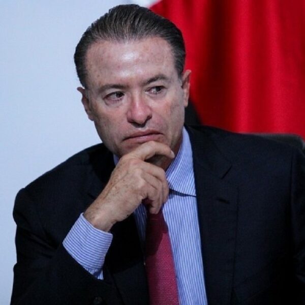 Niega el PRI permiso a Quirino Ordaz para unirse a equipo de AMLO