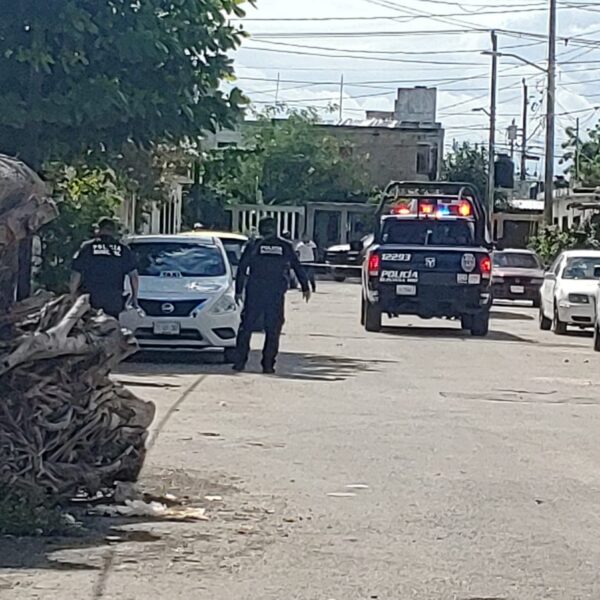 Sicarios atacan a taxista en la SM 237 de Cancún, es trasladado mal herido