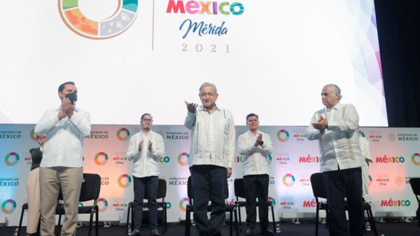 Inaugura López Obrador Tianguis Turístico Mérida 2021