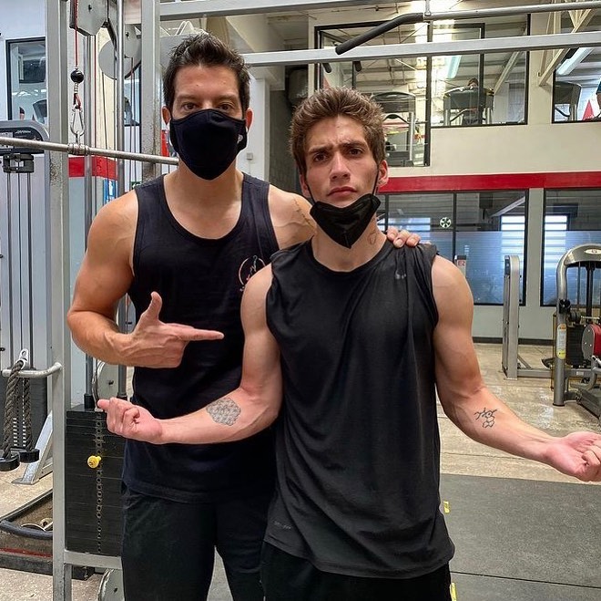 Tristan Othon le pide a su padre, Yahir, que lo apoye en las drogas