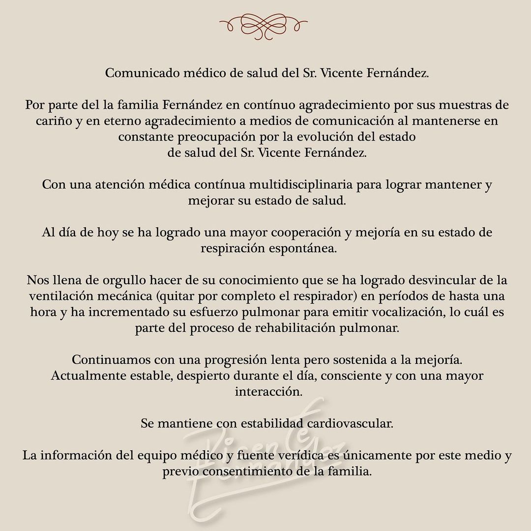 Vicente Fernández presentó notable mejoría