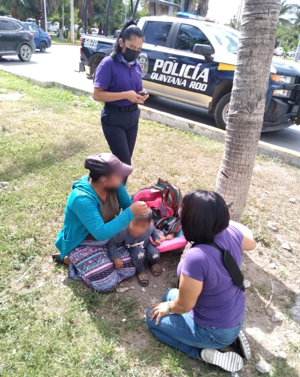 Atiende el Geavi a tres infantes en situación de mendicidad en Cancún; fueron detectados en el cruce de la avenida Nichupté con Tulum.