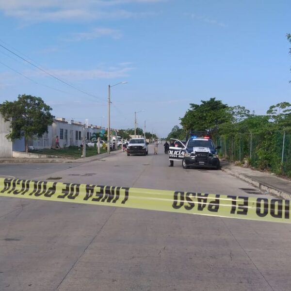 Cancún: Hallan en Prado Norte un cuerpo embolsado y decapitado.