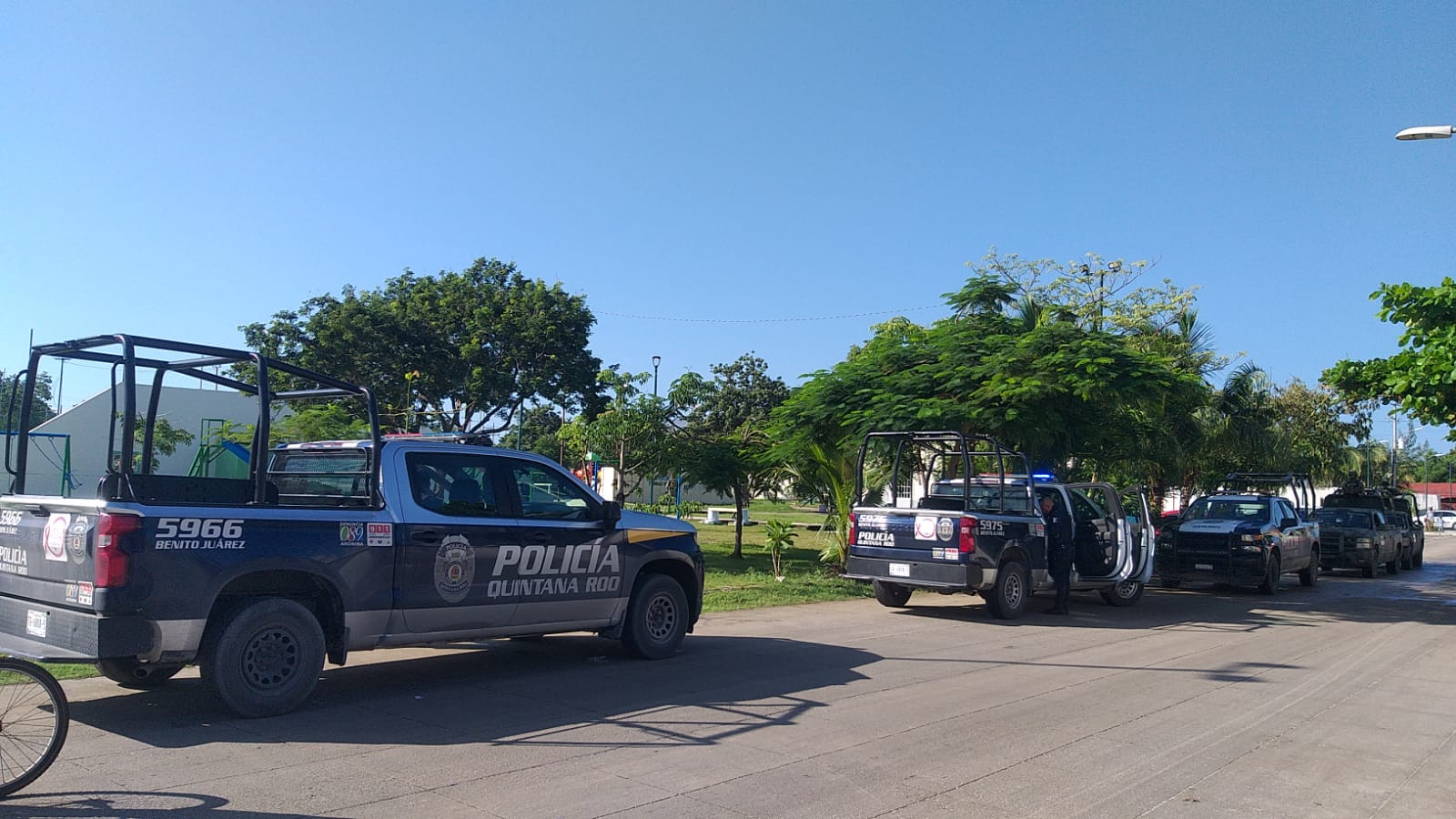 Cancún: Ejecutan a un hombre en el parque de la Supermanzana 234; el cuerpo fue dejado en bolsas para basura.