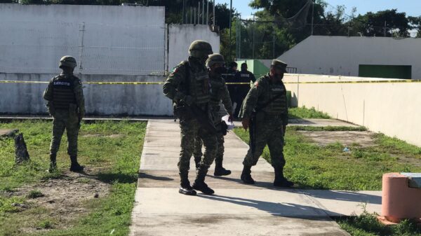 Cancún: Ejecutan a un hombre en el parque de la Supermanzana 234.