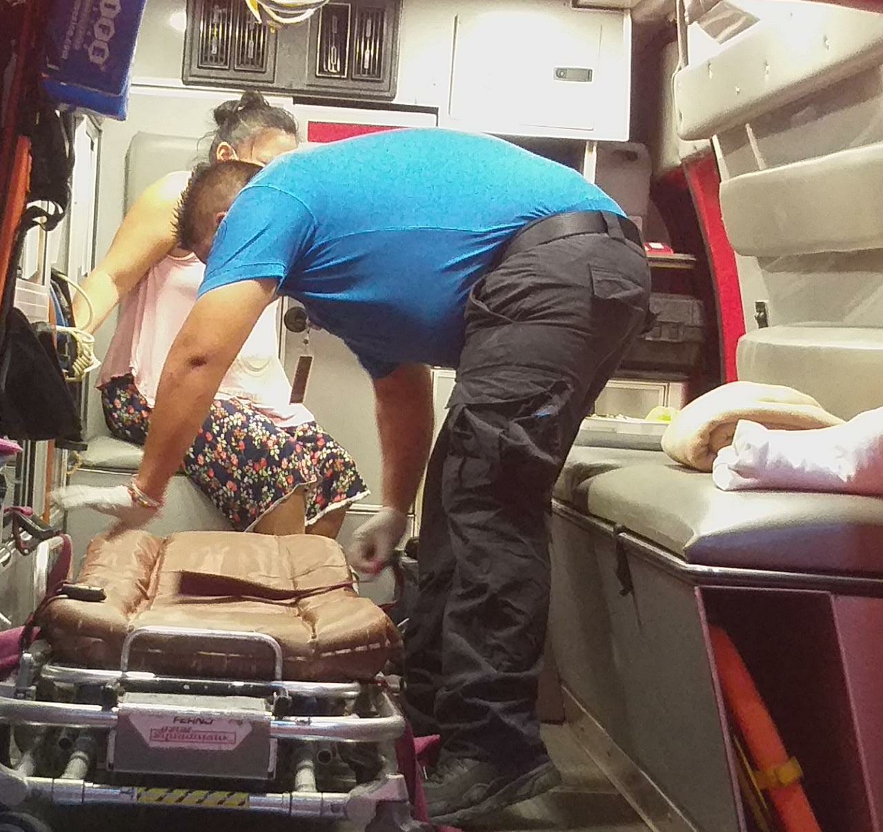 Balean a una mujer y dos hombres en Cancún: fueron atacados por sicarios en moto cuando caminaban por la Supermanzana 60.