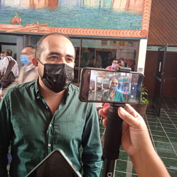 Corregirán funcionarios de la Semarnat PDU mal hechos.