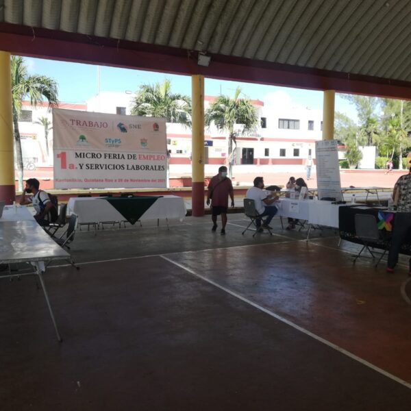 Desinterés por Feria de Empleo en Kantunilkín.