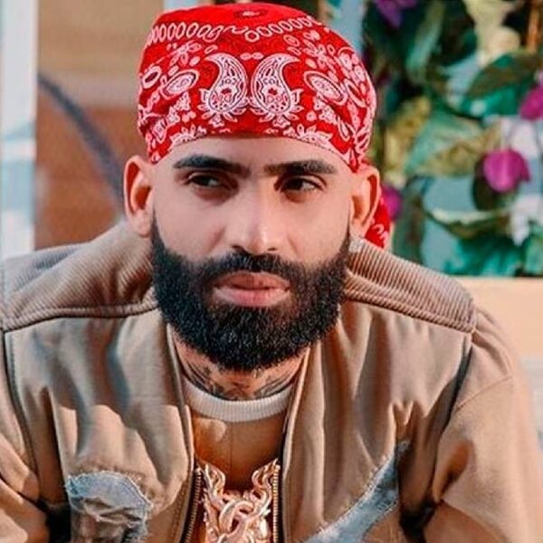 Arcángel manda mensaje a la mujer que mató a su hermano