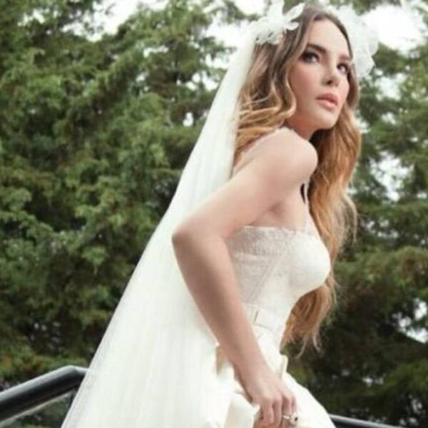 Belinda “muere por ser mamá” tras casarse con Christian Nodal