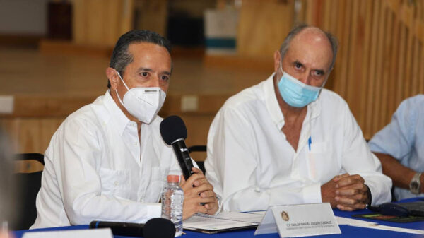 Carlos Joaquín impulsa espacios culturales y de conocimiento para los quintanarroenses