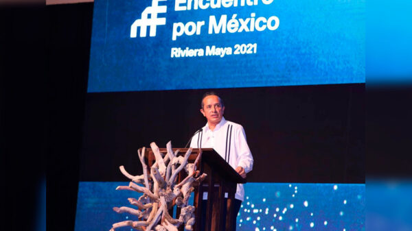 Quintana Roo ofrece confianza y legalidad para inversionistas: Carlos Joaquín