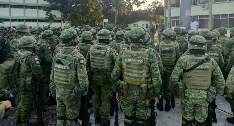 Video: Arriba a Cancún contingente de 200 soldados del Ejército Mexicano