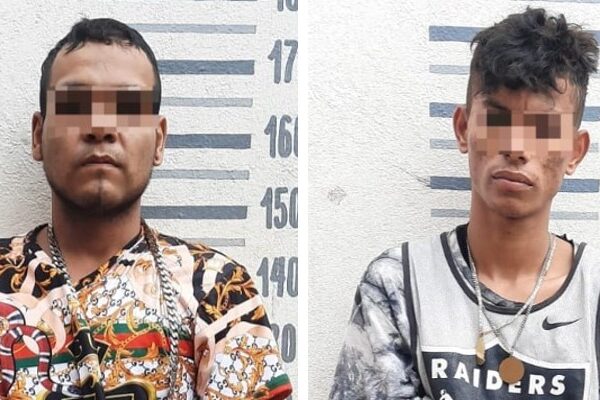 Caen con droga y arma de fuego en Villas del Sol en Playa del Carmen.